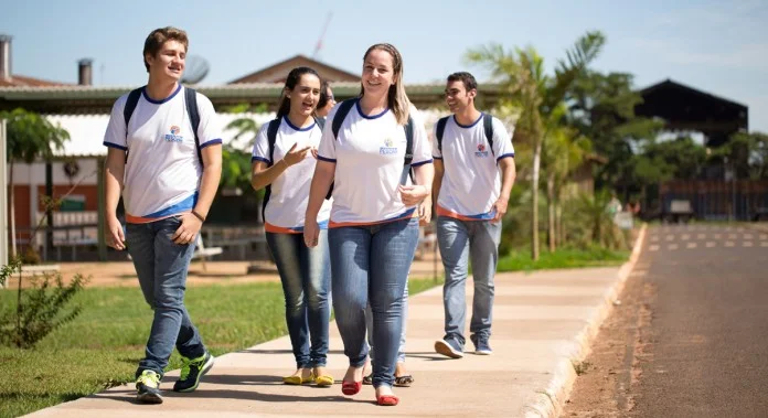 Guarani recruta jovens para programa de formação gratuito