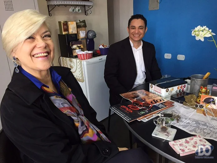 Apresentadora Suzy Lemos, da Rede Família, visita Resorts de Olímpia