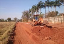 Prefeitura e Guarani pavimentam as &uacute;ltimas ruas de terra de Ribeiro