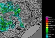 Chuvas fortes est&atilde;o &lsquo;varrendo&rsquo; o Estado com ventos de 45 km/h, inclusive com granizo