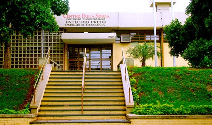 Fatec abre inscrições para vestibular 2016 para toda a região