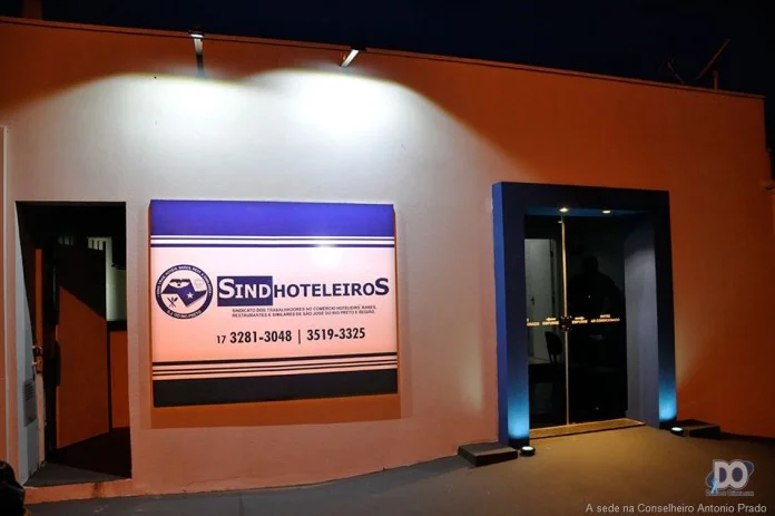 Sub-sede do SindHoteleiros é inaugurada na noite desta sexta