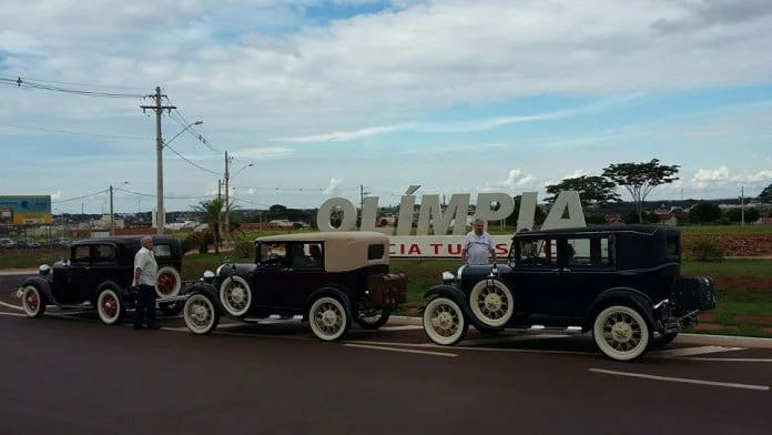 A Turma do PQP já está em Olímpia com dez incríveis Fordinhos