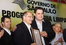 Geninho assina o último aditivo do convênio de R$ 24 milhões para esgoto 100% tratado