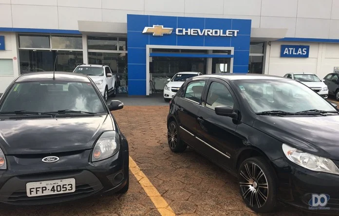 Papai Noel chega hoje de helicóptero na Atlas Chevrolet e tem mais atrações