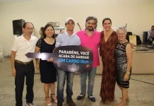 Funcionários sem faltas no ano levaram uma moto e carro zeros do Tuti Resort