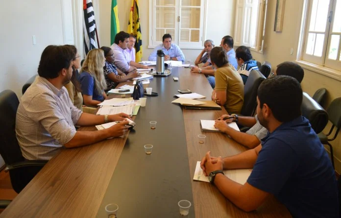 Coleta seletiva terá início dia 1º de março, começando por condomínios fechados e edifícios