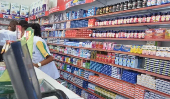 Remédios ficam até 12,5% mais caros a partir de hoje