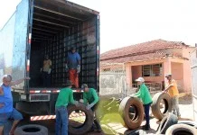 Guaraci recolhe pneus velhos para reciclagem