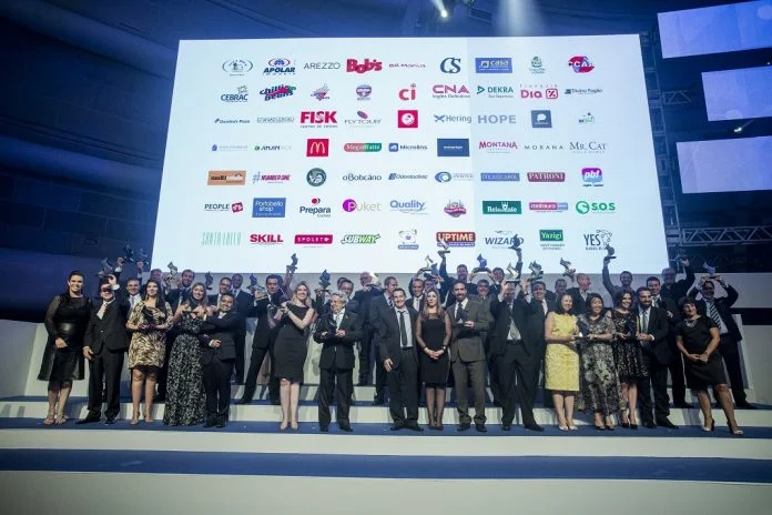 Vazoli conquista pelo terceiro ano o Selo de Excelência em Franchising 2016