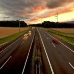 road-932871_1280.jpg