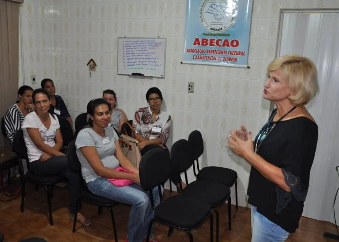 ABECAO inicia novas turmas dos Cursos de Recepcionista e Camareira em meios de Hospedagem