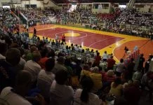 Delegações lotam ginásio de esportes na abertura do JORI em Brodowski