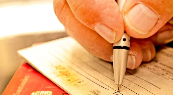 Taxa do cheque especial apresenta quinta alta consecutiva, revela pesquisa do Procon