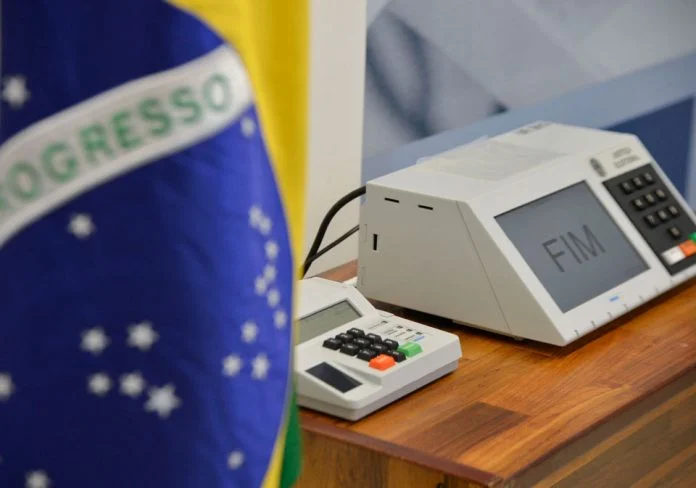 Prazo para tirar título de eleitor e transferir domicílio termina em 9 de maio