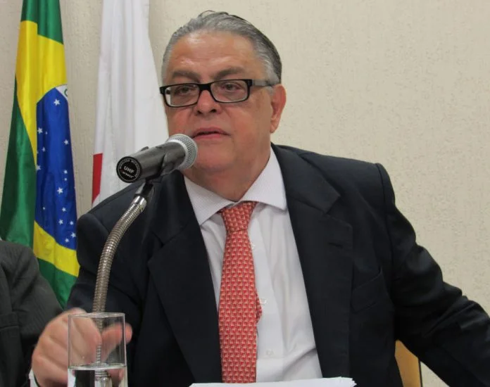 Silvio Salata no ‘Estadão’: A importância do WhatsApp nas eleições de 2022