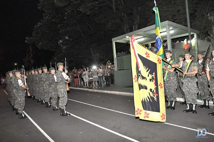 Jovens que completam 18 anos tem até esta sexta para se alistarem no Serviço Militar