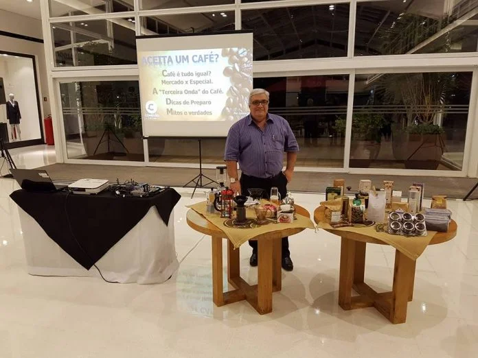 Leonardo Concon levou para o Iguatemi aromas e sabores de cafés especiais
