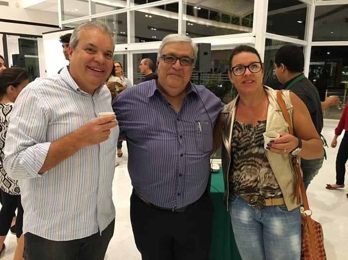 Com o casal Ronaldo e Shirley Alcântara, que comandam o Rio Preto Automóvel Clube