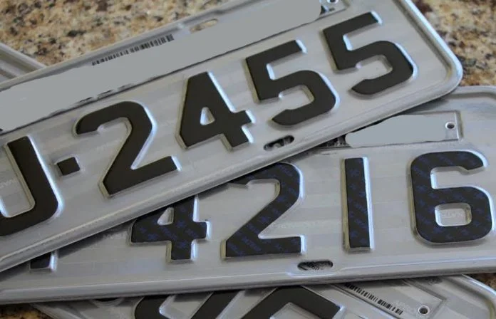 Licenciamento 2016: última semana para regularizar veículos com placas terminadas em 5 ou 6