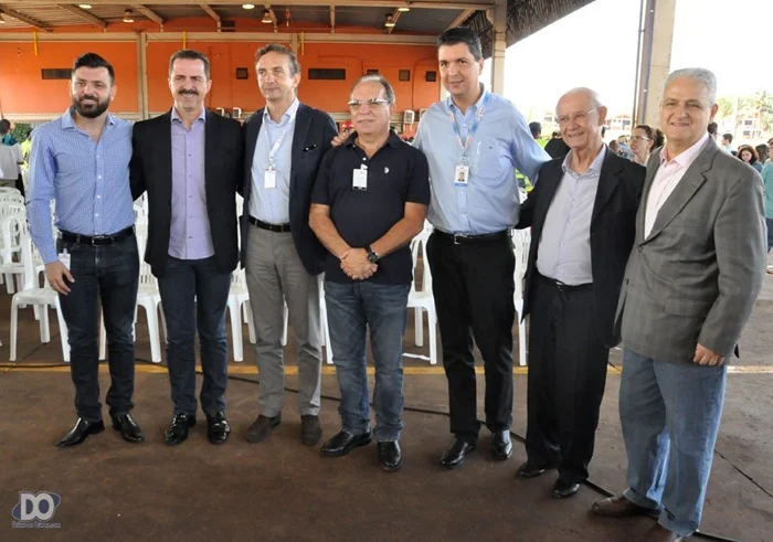 Fernando Cunha (centro) com Zanette, Itamar, Santoul, Douglas, Monteiro Filho e Salata
