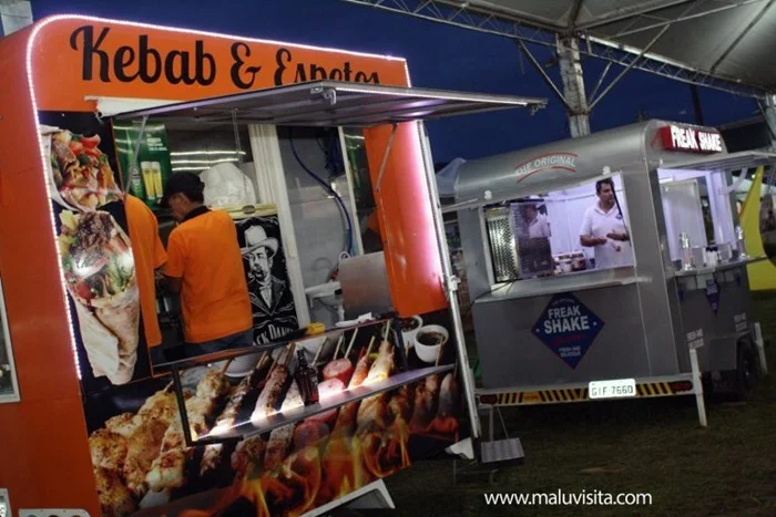 Hot-Beach-Feira-Gastronomica-Artesanal-Food-Truck_8575-768x512