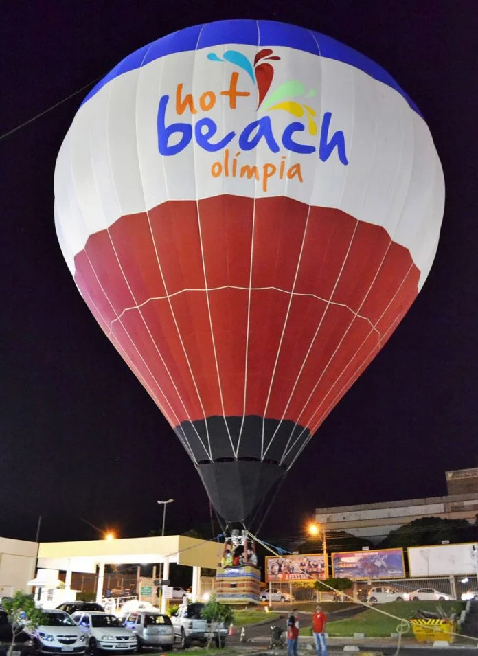 Hot Beach abre hoje a 1.ª Feira Gastronômica, Artesanal e Food Truck