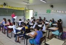 Quase 5,5 mil alunos retornam às aulas na última segunda-feira deste mês
