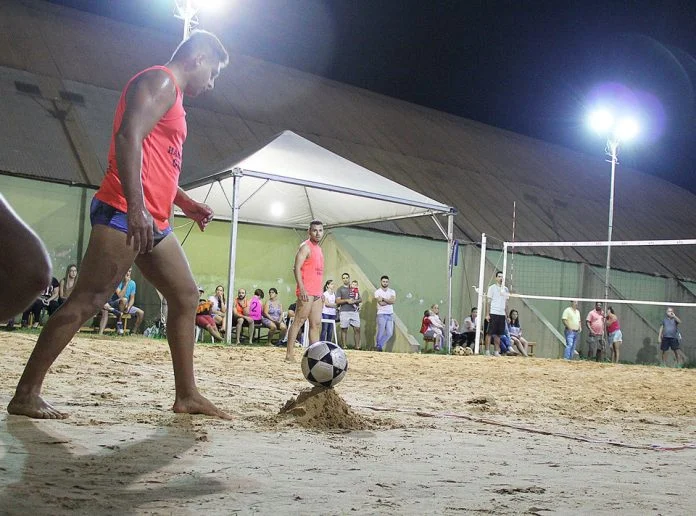 Disputas acirradas e entrega de troféus marcam encerramento dos Jogos de Verão