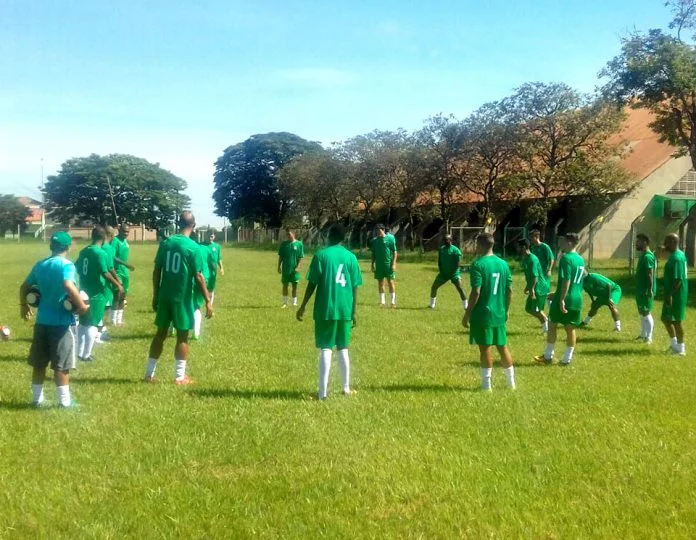 Prefeitura e Olímpia Futebol Clube fecham parceria para jogos preliminares