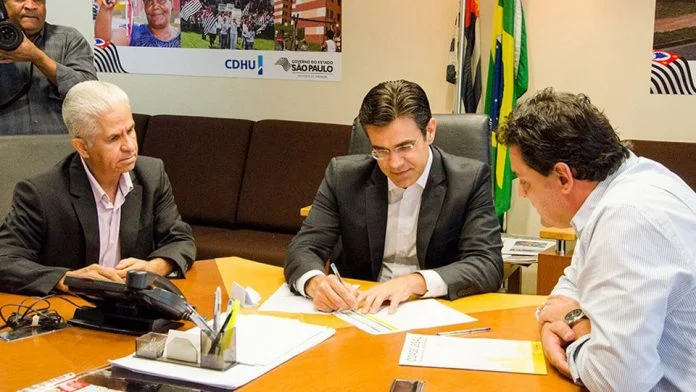 Secretário de Habitação confirma a construção das 185 casas populares em Severínia