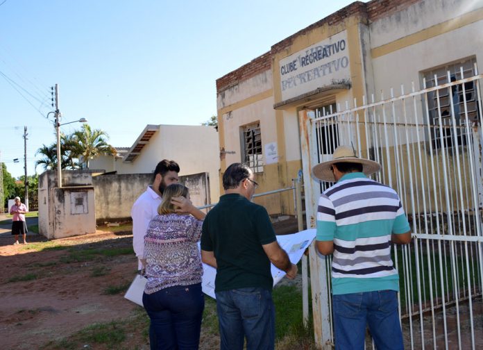 Prefeito de Olímpia visita distritos de Ribeiro e Baguaçu e anuncia melhorias