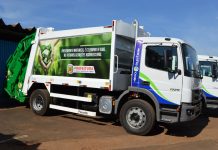 Olímpia adquire nova frota de caminhões para coleta de lixo