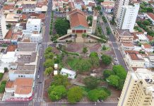 Ruy Ohtake aceita convite de Fernando Cunha para revitalizar Praça central 
