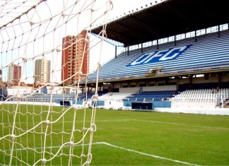Ação do Dia do Trabalhador troca alimento por ingresso para jogo do Olímpia