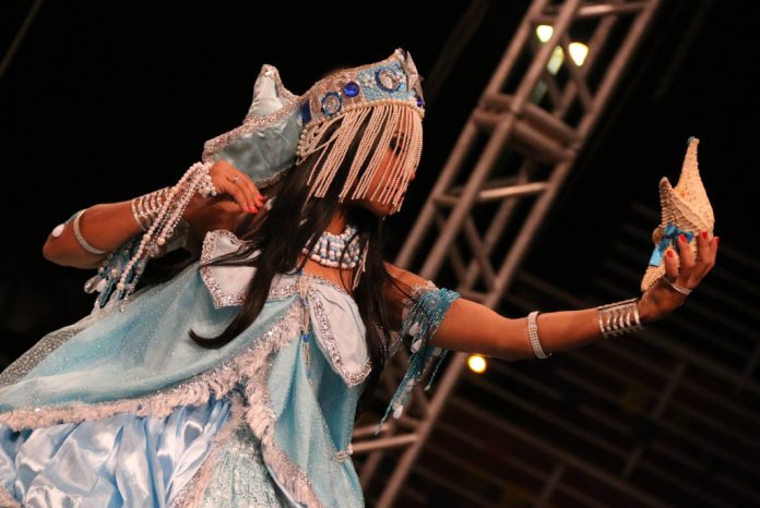 Frutos do Pará volta ao palco do Festival do Folclore e agita o público