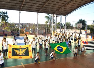 Projeto “Assistência pra Vida” inicia campeonato com 12 equipes