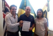 Educação estadual envia ônibus novo para transporte de alunos