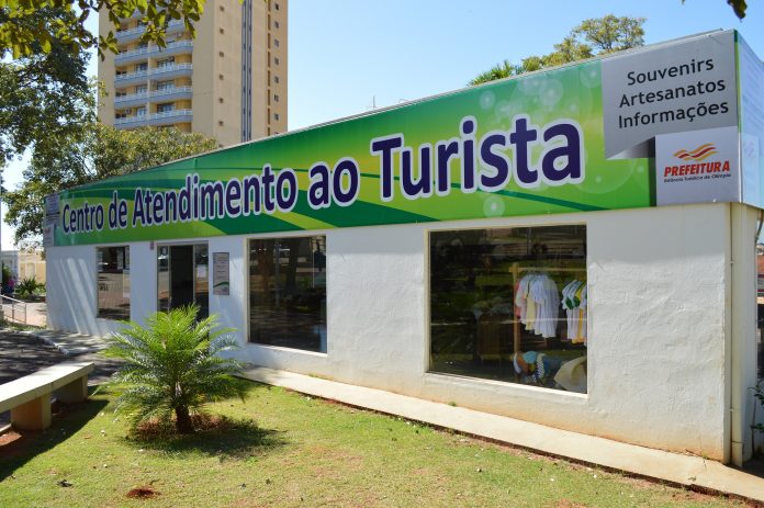 Fim de ano: Centro de Atendimento ao Turista passa por reformas