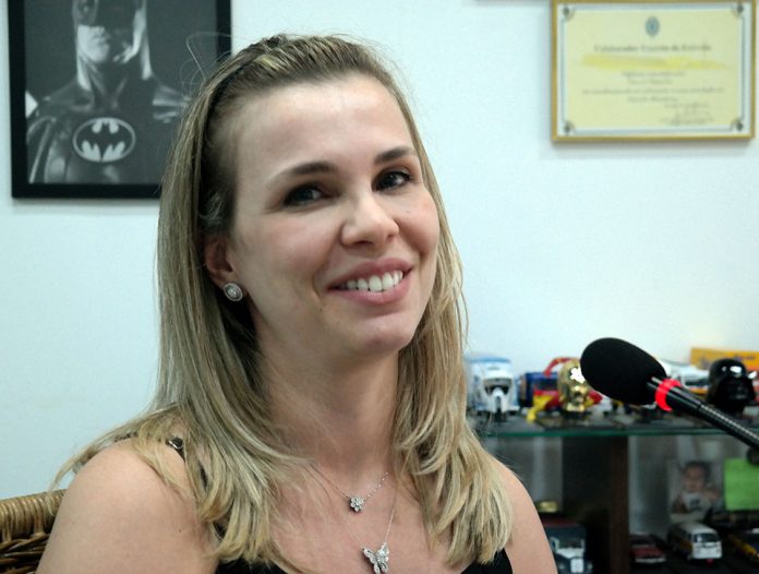 Bruna Somílio fala sobre a importância da prevenção do câncer de pele, dia 2