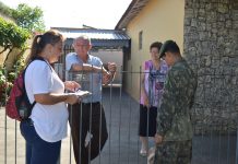 Saúde promove ação de orientação contra dengue e escorpião no feriado de finados