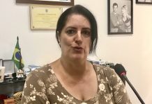 Mototaxista Tati Zimmermann esclarece reajuste das tarifas e vantagens do aplicativo