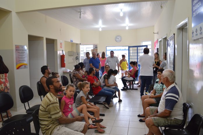 Mais de mil pessoas são imunizadas contra a gripe no Dia D