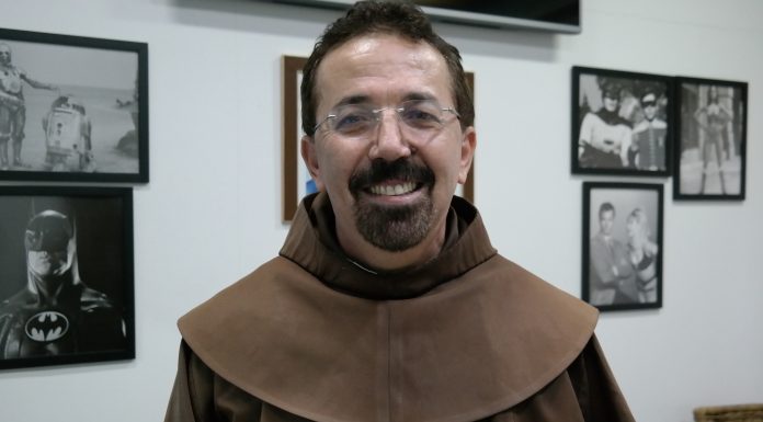 Frei Mauro convida Comunicadores para Missa. Papa alerta sobre “fake news”