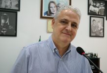 ABECAO, 55 anos. Voluntário Luiz Salata conta a história e os cursos, todos são gratuitos