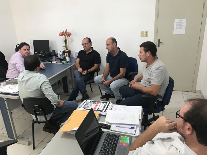 Prefeito visita Postão e discute novas ações para a Saúde