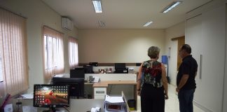 Prefeito visita novas instalações da secretaria de Finanças e Atendimento ao Cidadão