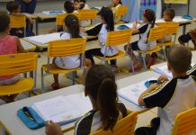 Quase seis mil alunos retornam das férias. Oito escolas servirão de alojamentos durante Fefol