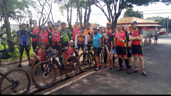 Prefeitura incentiva atividades de grupos de ciclistas