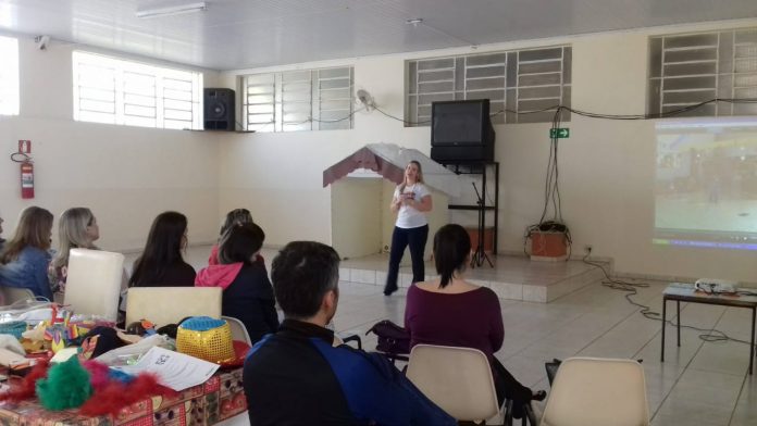 Rede municipal faz replanejamento para início do segundo semestre